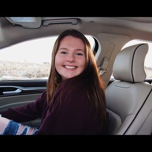 Meet your Posher, Anna